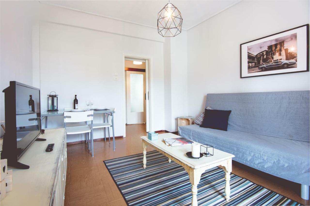 Comfy & Relaxing Apartment سالونيك المظهر الخارجي الصورة