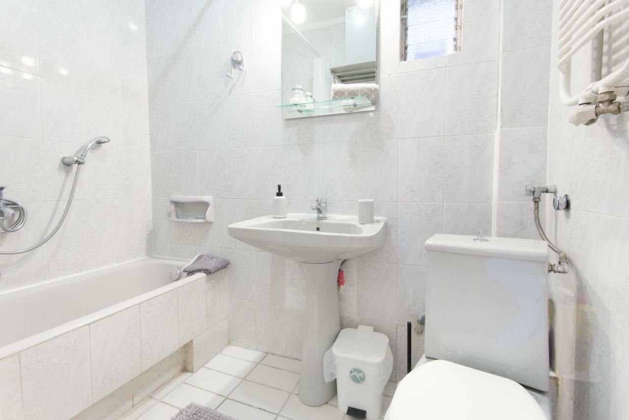 Comfy & Relaxing Apartment سالونيك المظهر الخارجي الصورة